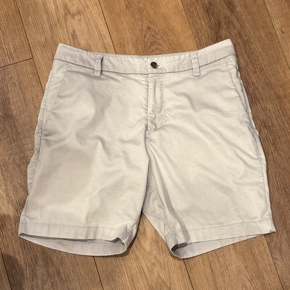 Lululemon Athletica Light Gray Flat Front Shorts